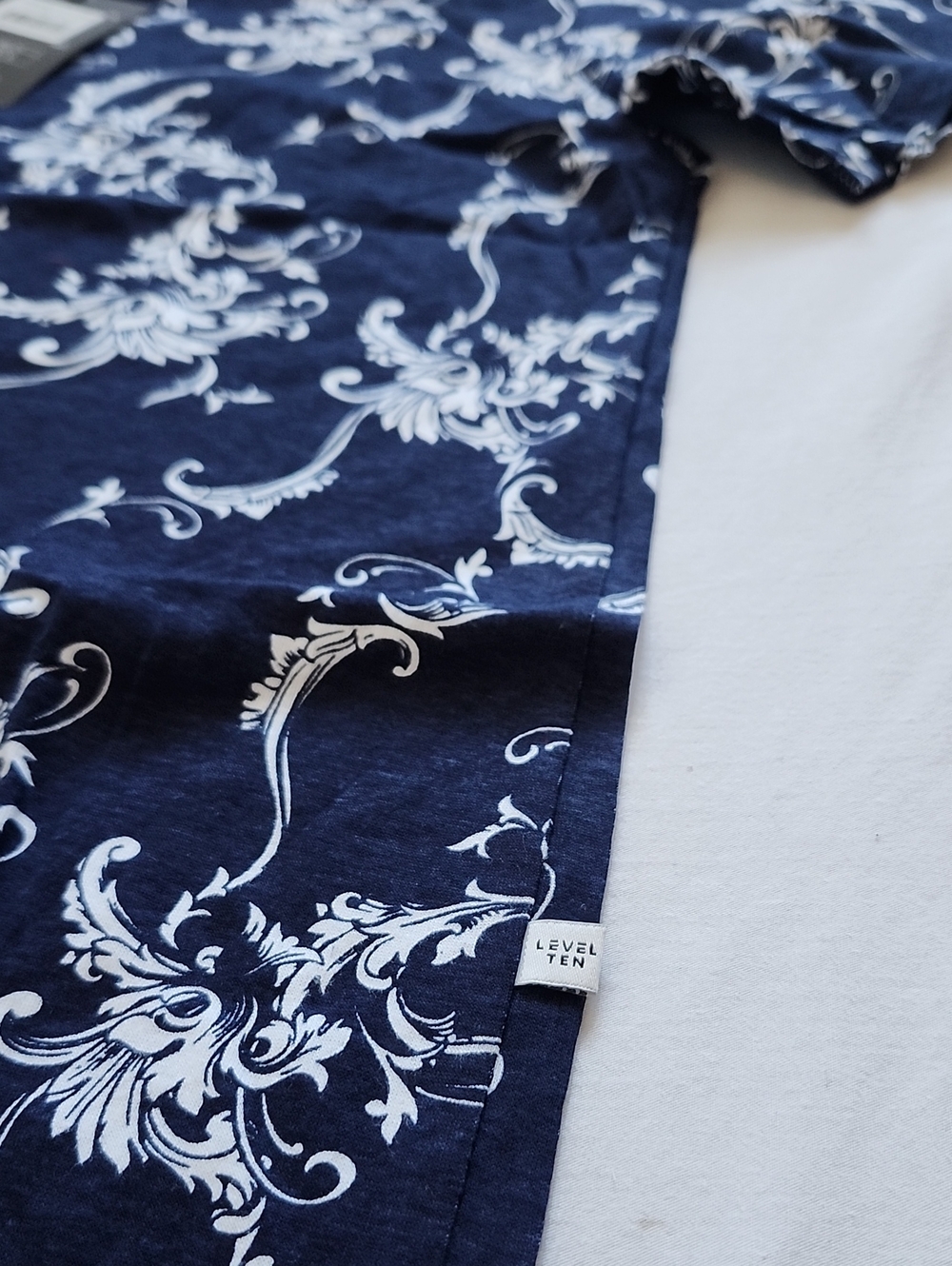 NWT Level Ten Men's Navy Blue Baroque Floral Scroll Print Polo Shirt Size S - Picture 7 of 8
